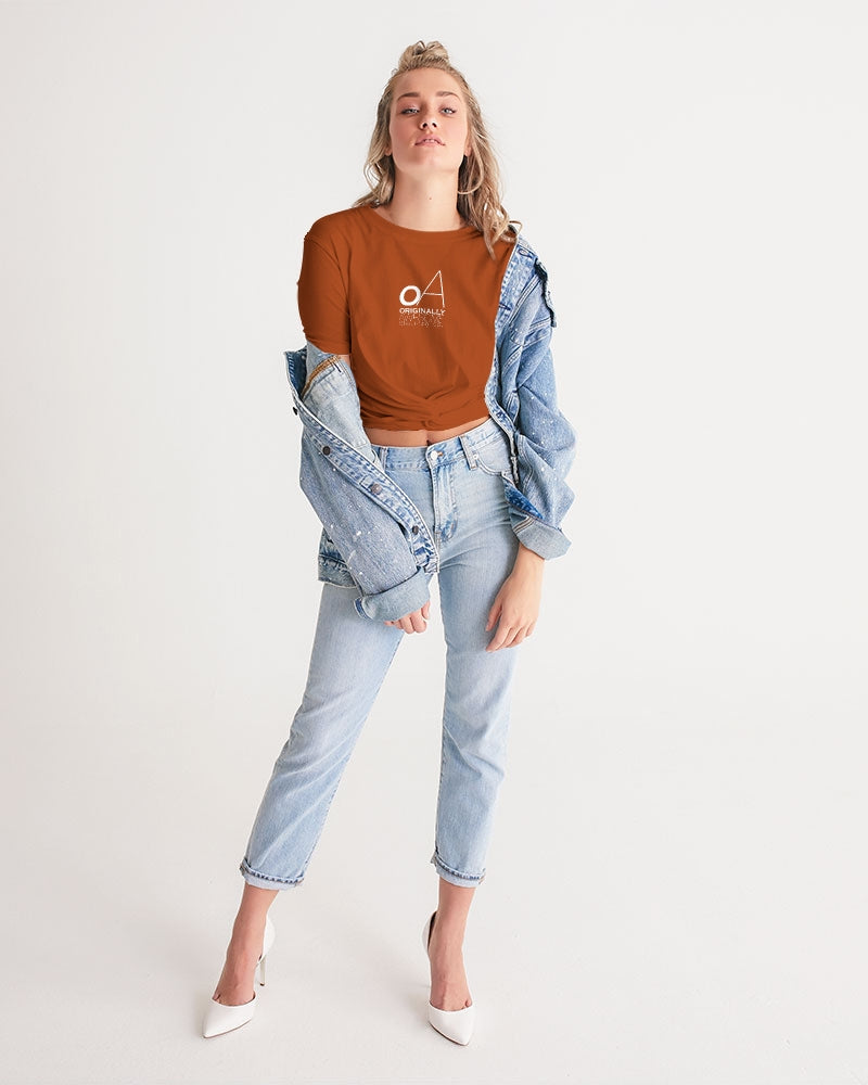 OA SimplyOA Twist-Front Cropped Tee
