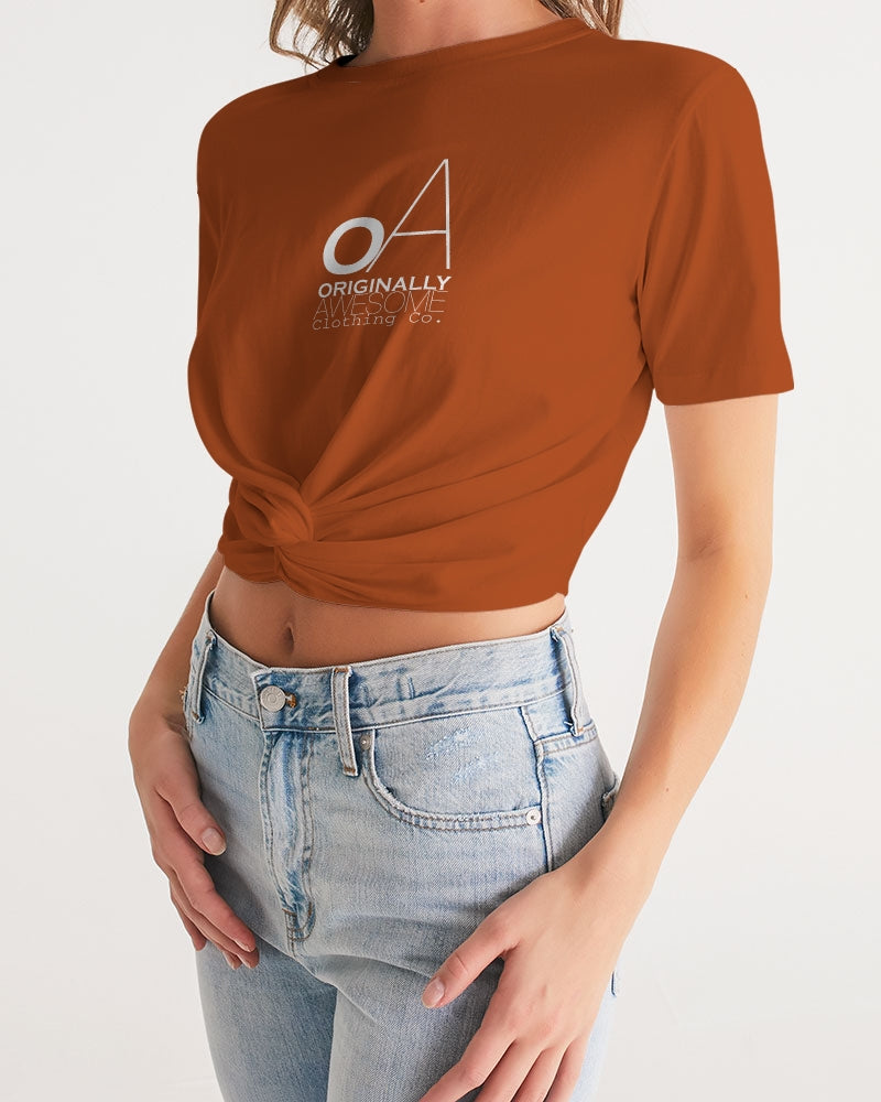 OA SimplyOA Twist-Front Cropped Tee