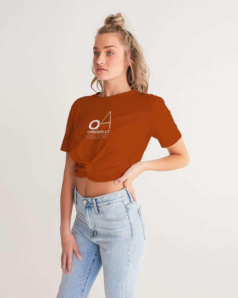 OA SimplyOA Twist-Front Cropped Tee